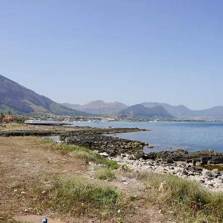 Mamma Cuda Isola delle Femmine